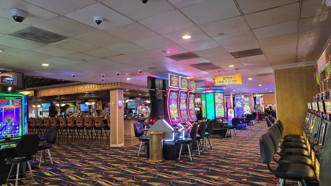 Photo of Others in Laughlin