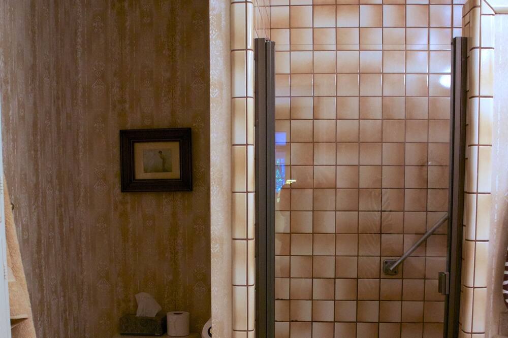 Photo of Bathroom in Paradise