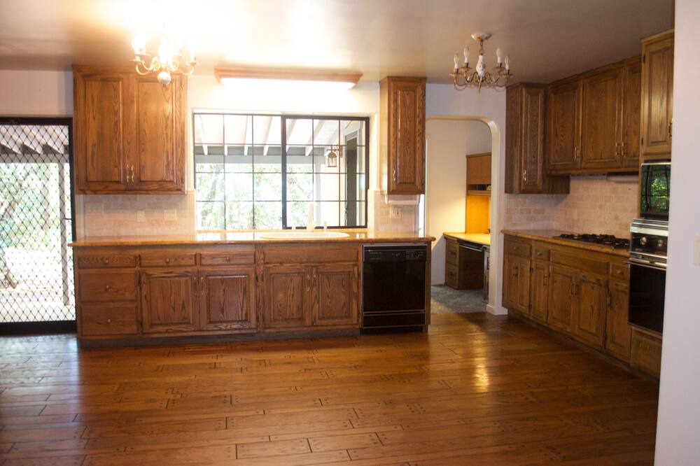 Photo of Kitchen in Paradise