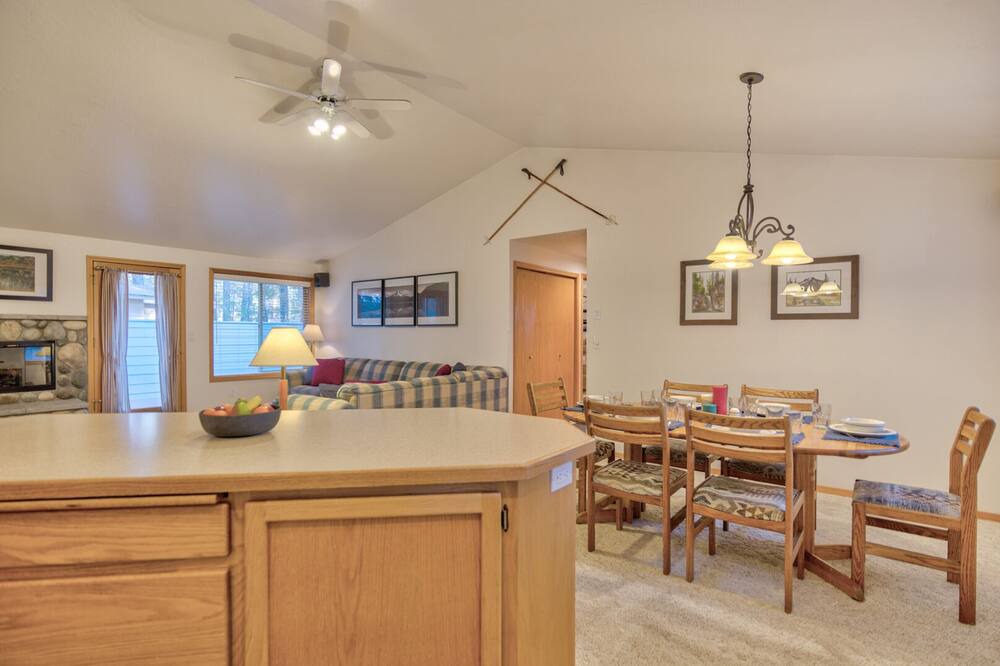 Photo of Kitchen in Sunriver