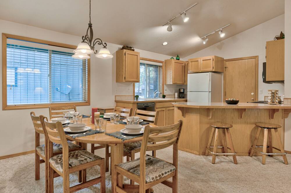 Photo of Kitchen in Sunriver