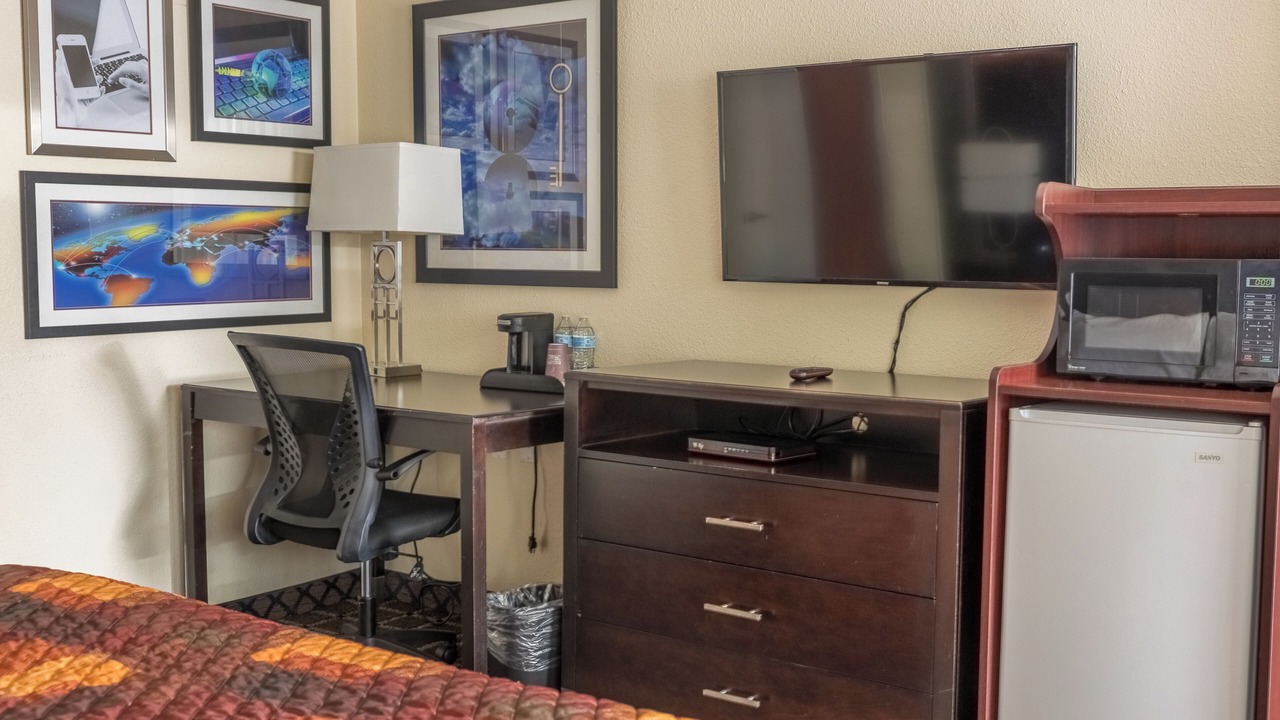 Photo of Bedroom in Lakeview