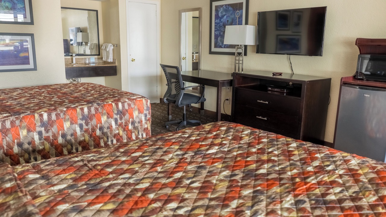 Photo of Bedroom in Lakeview