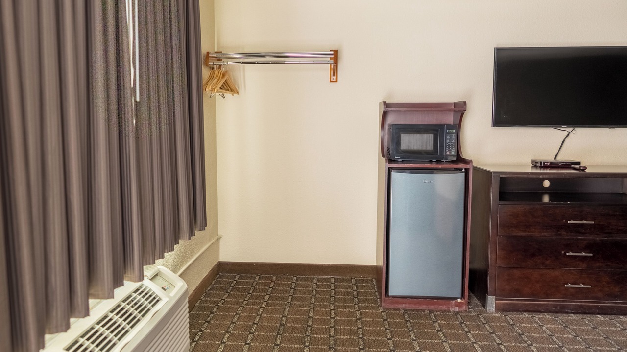 Photo of Bedroom in Lakeview