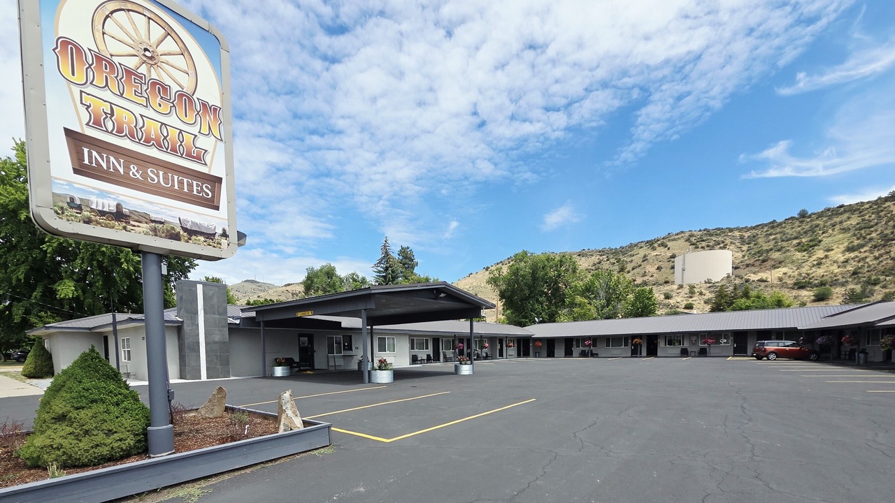 Photo of Outdoor in Lakeview