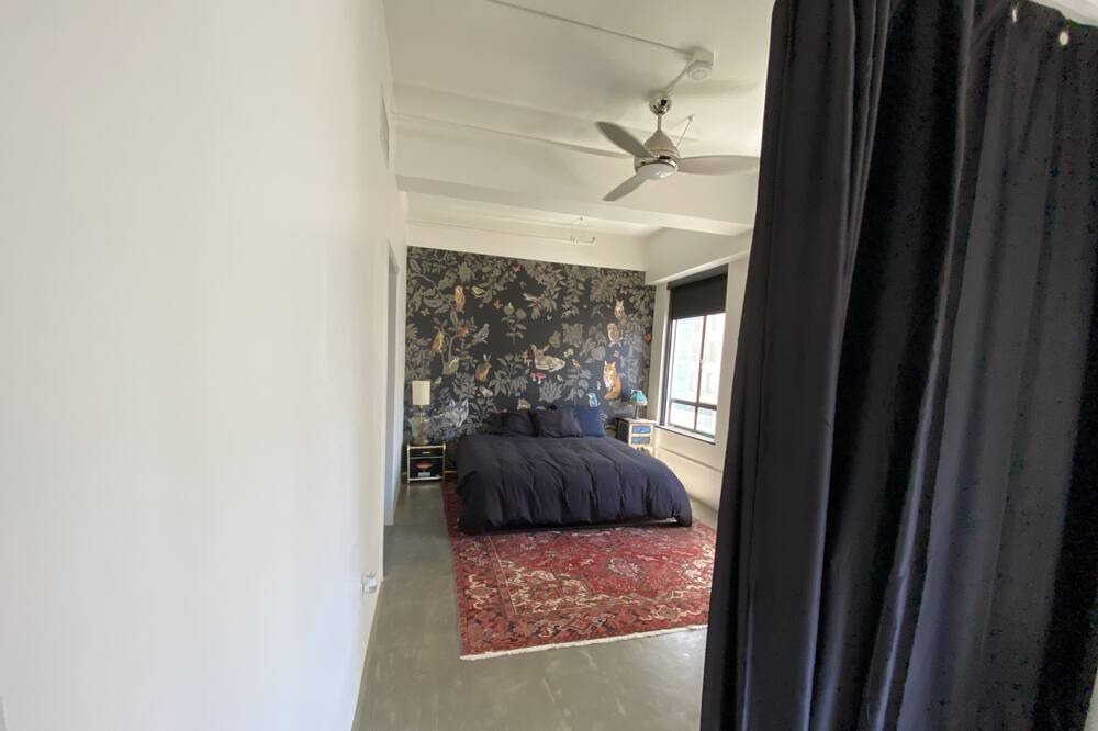 Photo of Bedroom in Downtown Los Angeles