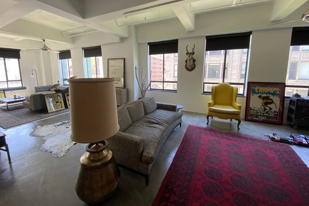 Photo of Livingroom in Downtown Los Angeles