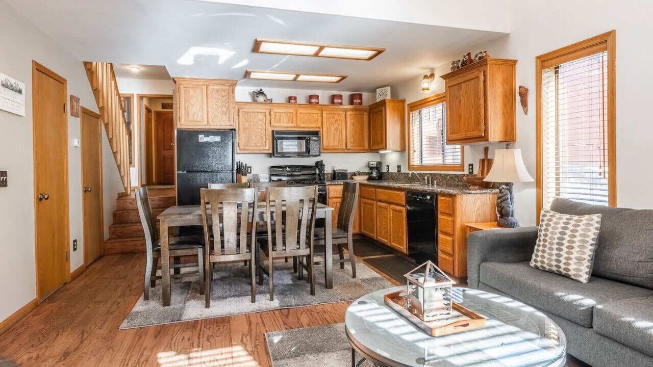 Photo of Kitchen in June Lake