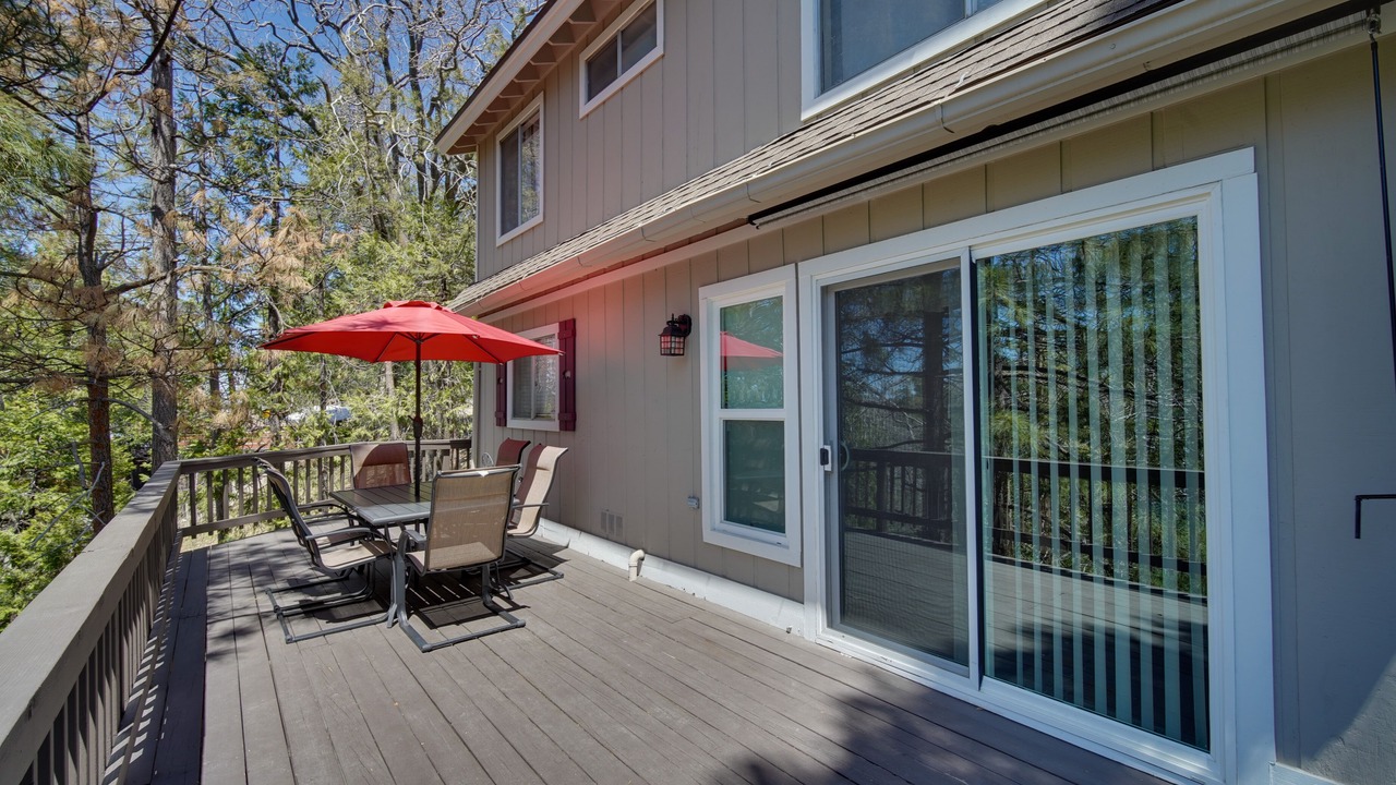 Photo of Outdoor in Lake Arrowhead