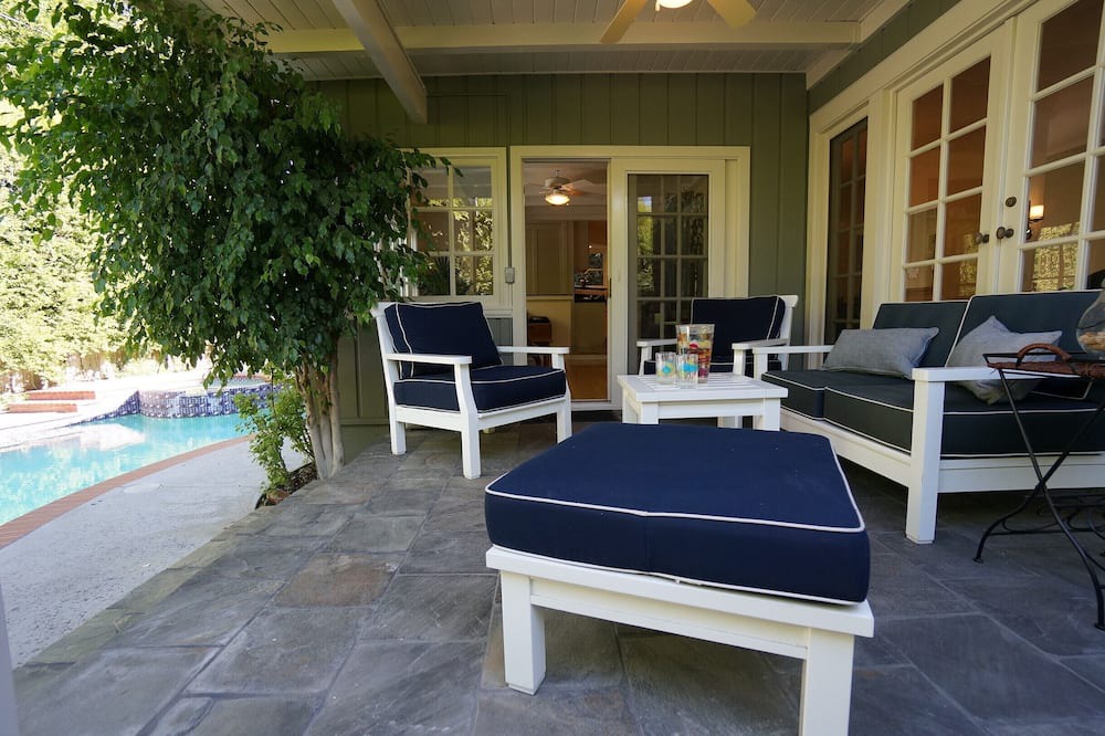 Photo of Outdoor in Studio City