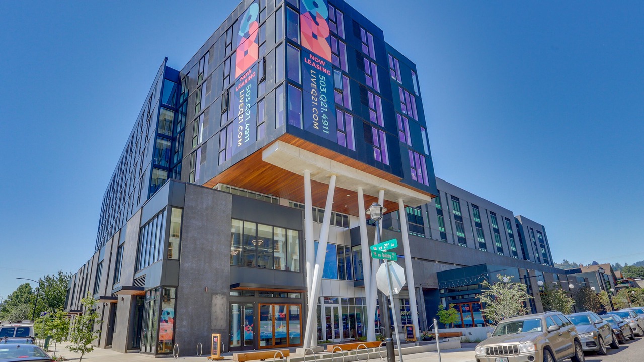 Photo of Outdoor in Uptown