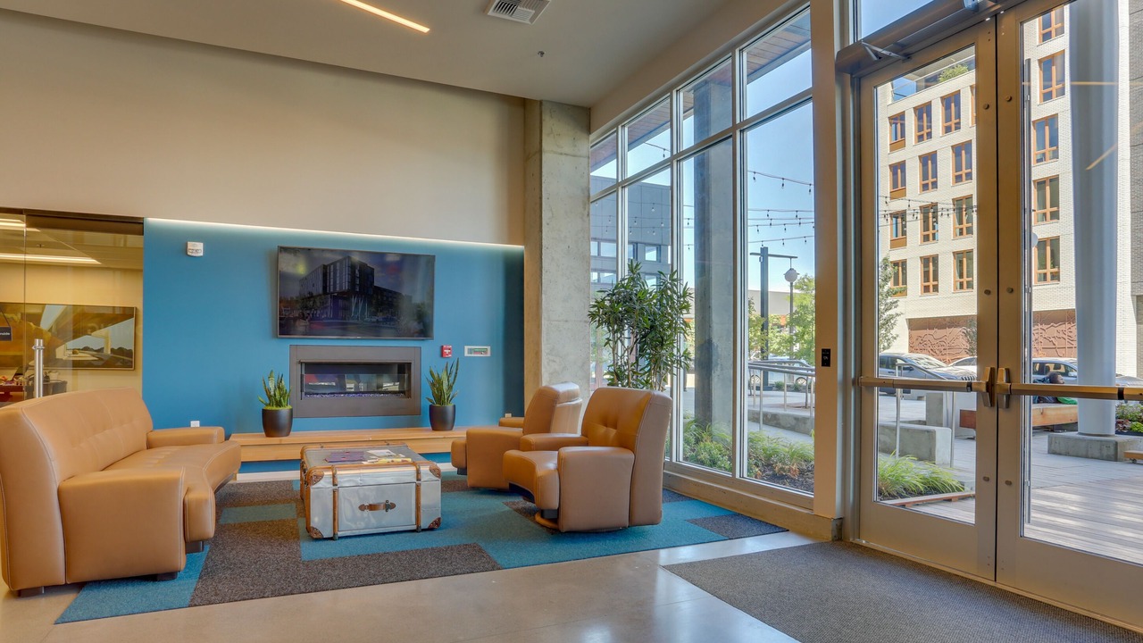 Photo of Livingroom in Uptown