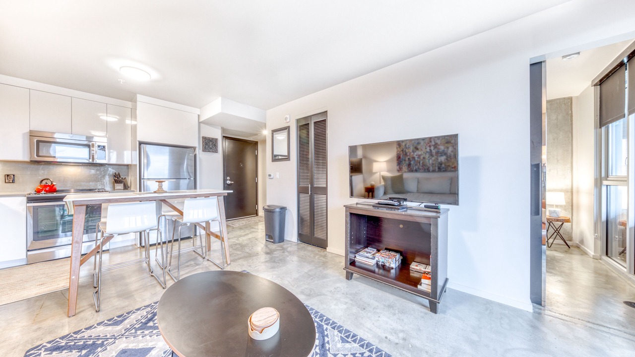 Photo of Livingroom in Uptown