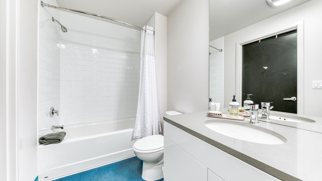 Photo of Bathroom in Uptown