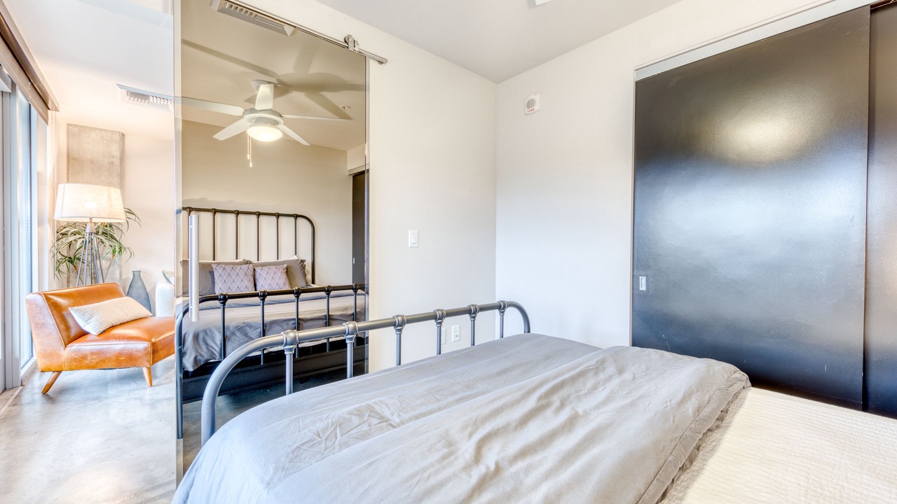 Photo of Bedroom in Uptown