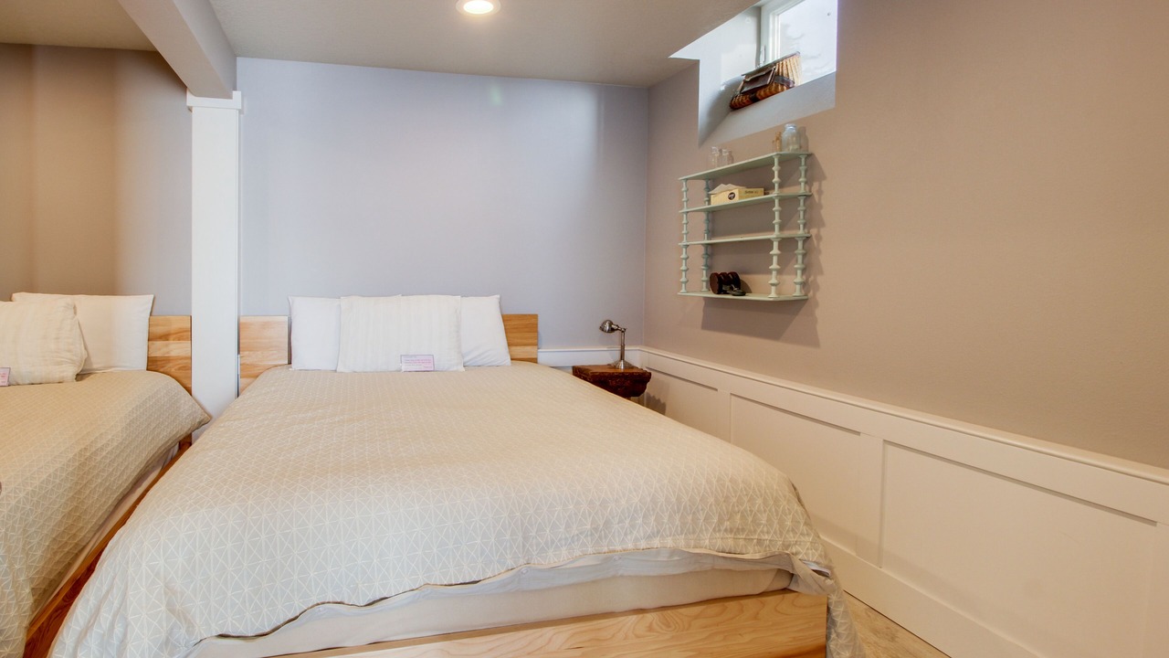 Photo of Bedroom in Oceanside