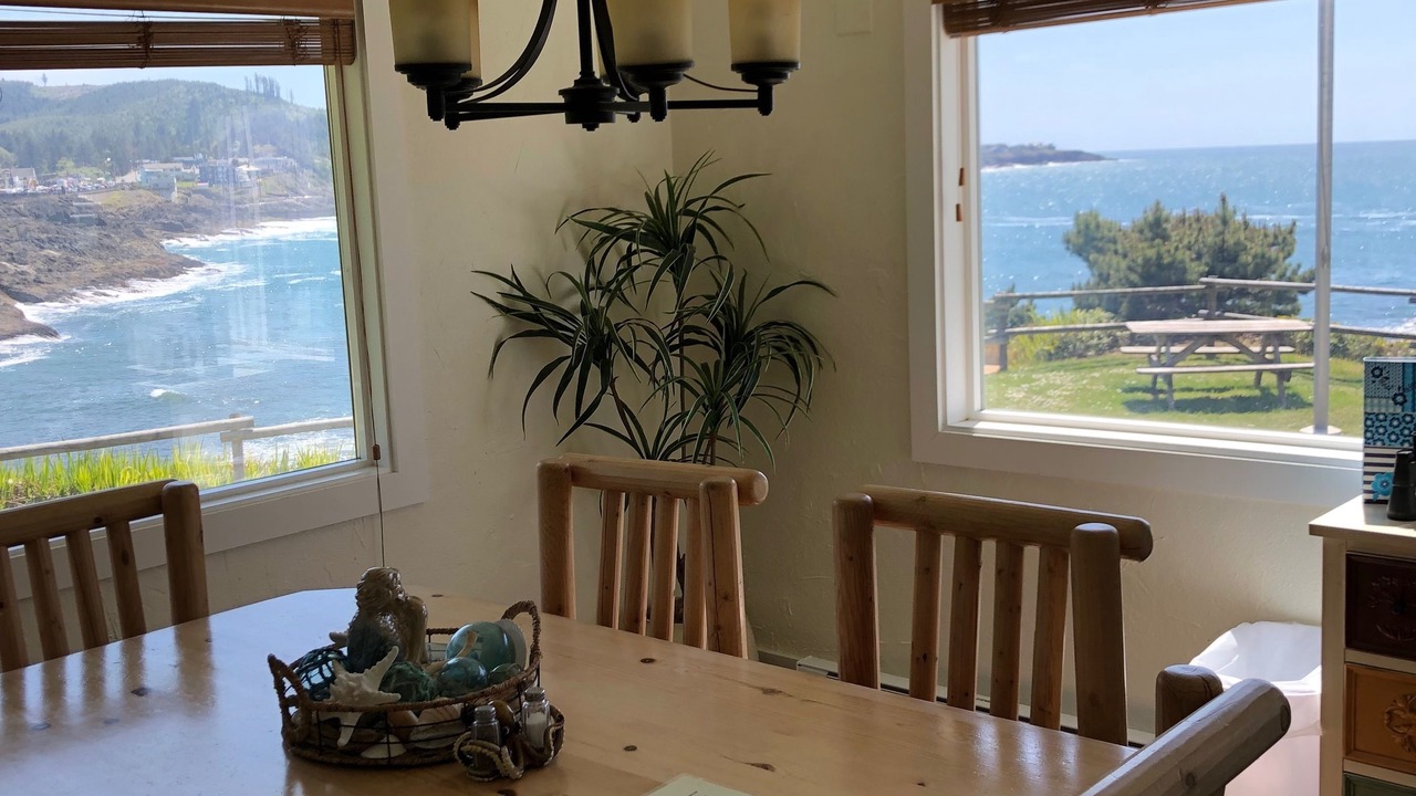 Photo of Bedroom in Depoe Bay
