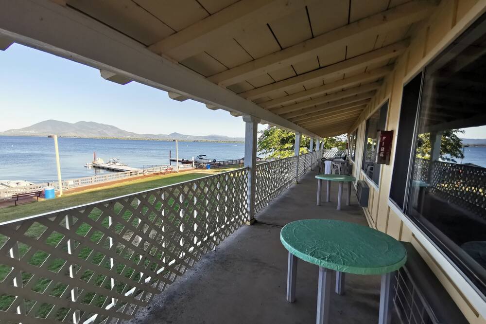 Photo of Patio Balcony in Lakeport