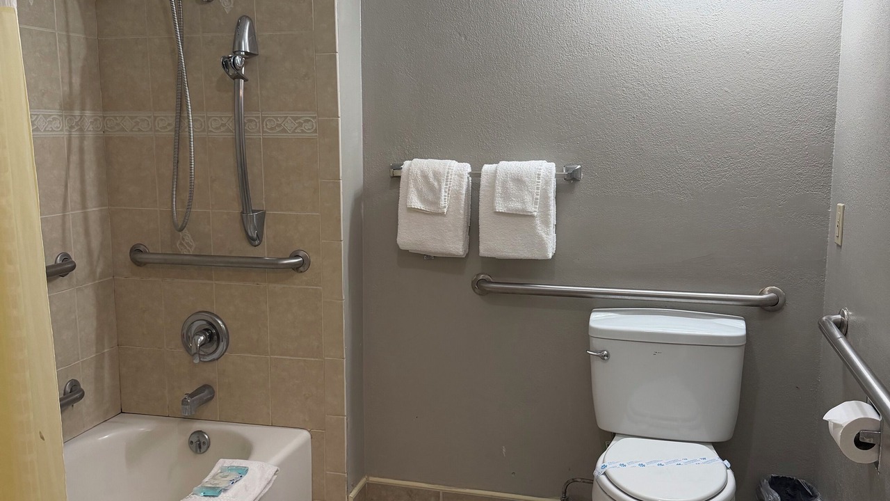 Photo of Bathroom in Chico
