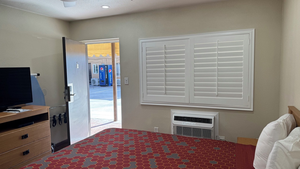 Photo of Bedroom in Brawley