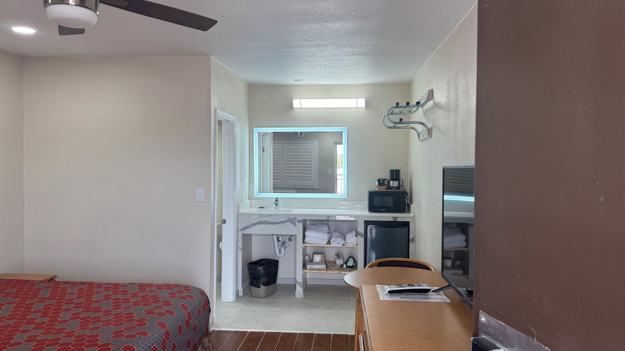 Photo of Bedroom in Brawley