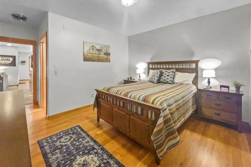 Photo of Bedroom in Sisters