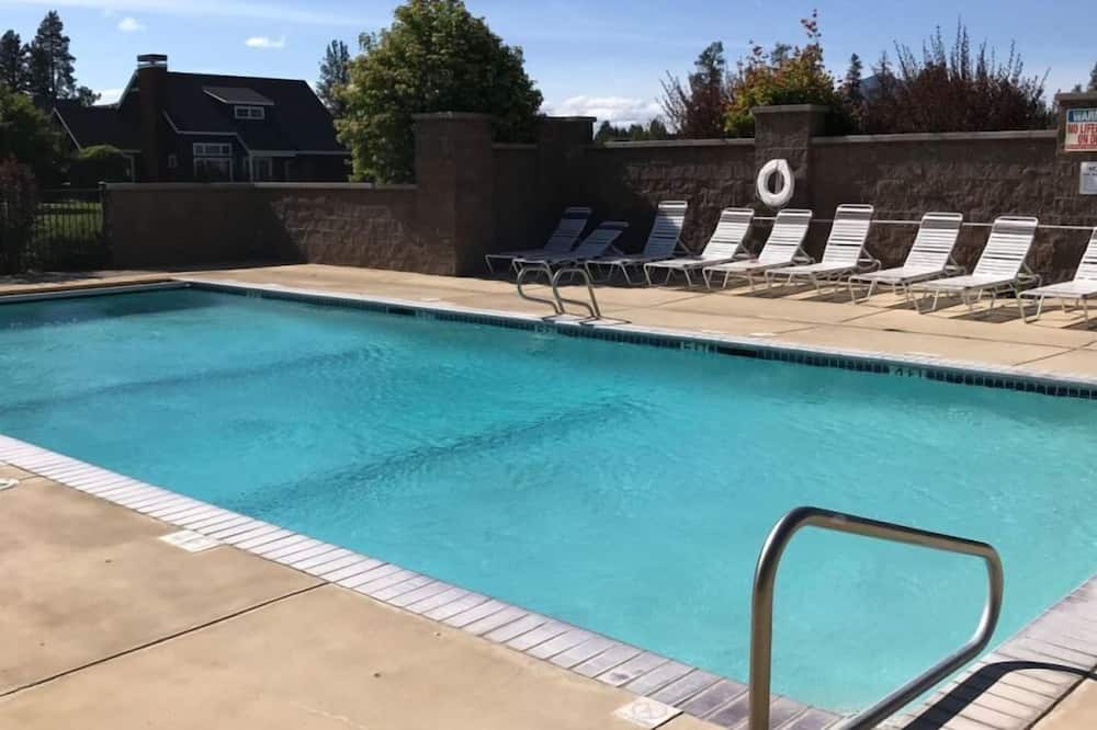 Photo of Outdoor in Sisters