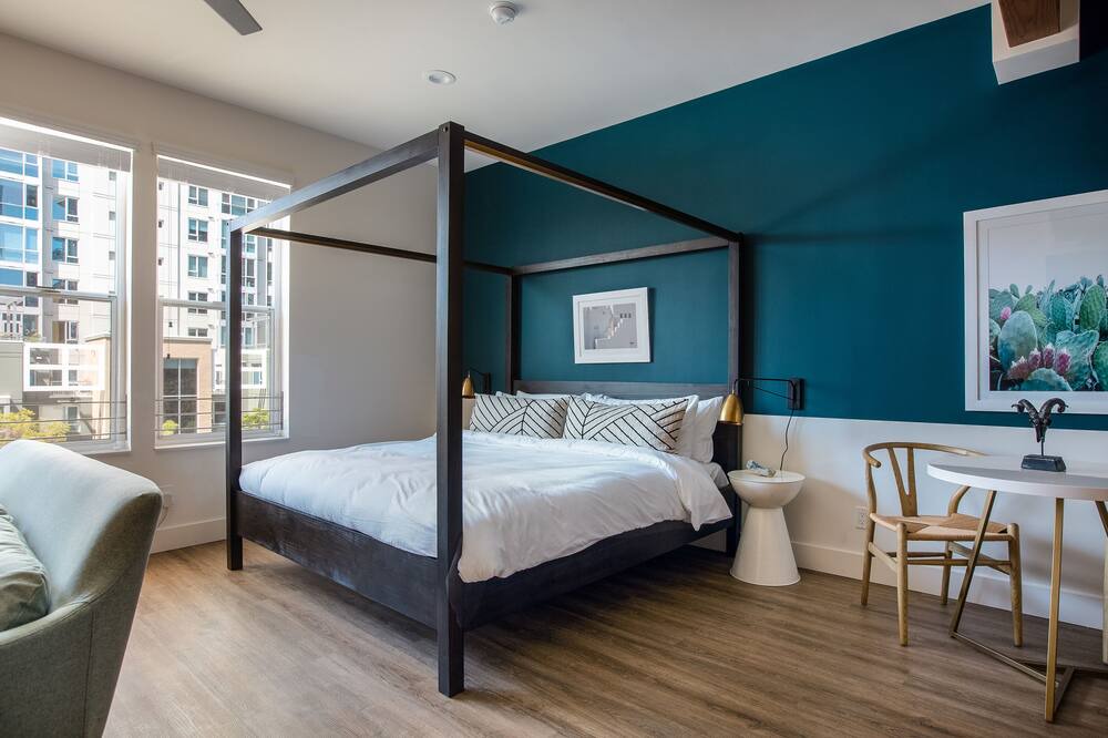 Photo of Bedroom in Downtown San Diego