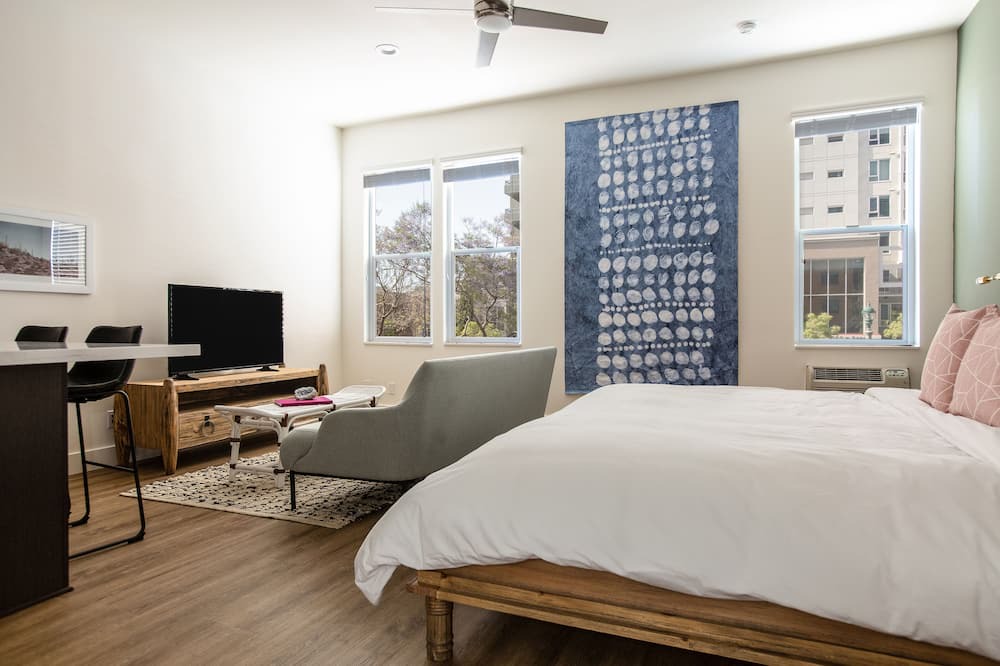 Photo of Bedroom in Downtown San Diego