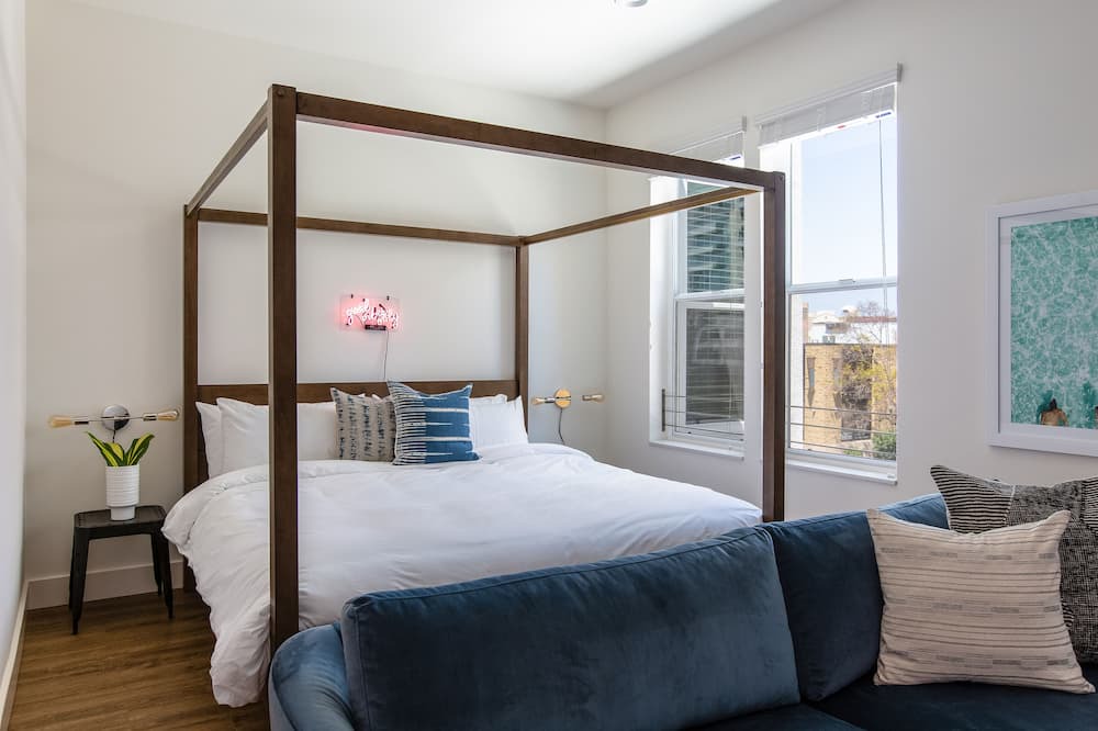 Photo of Bedroom in Downtown San Diego