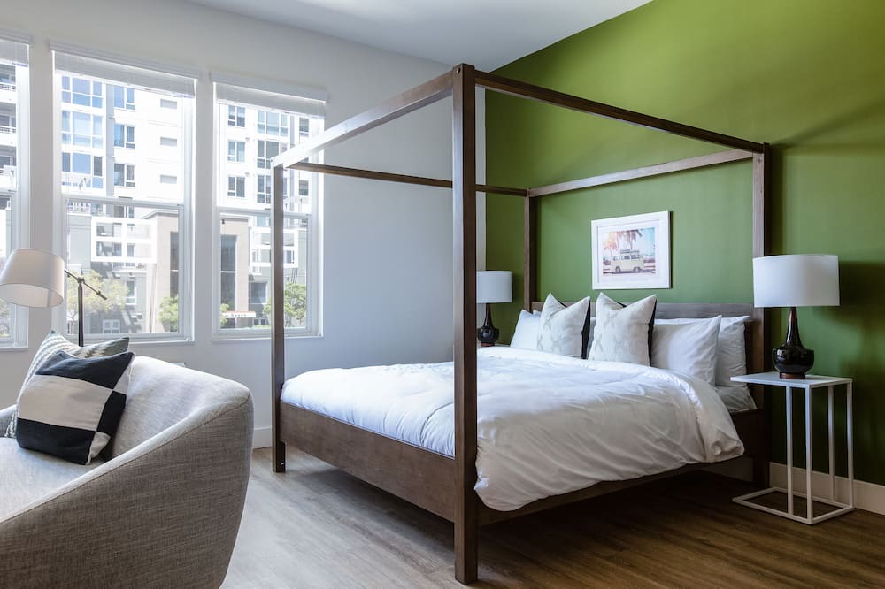 Photo of Bedroom in Downtown San Diego
