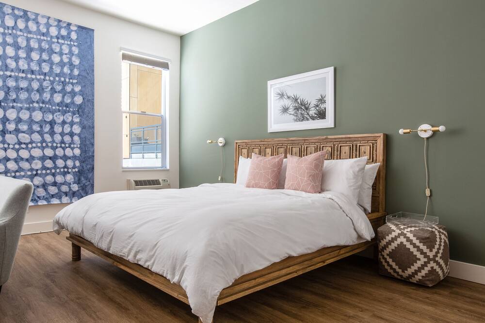 Photo of Bedroom in Downtown San Diego