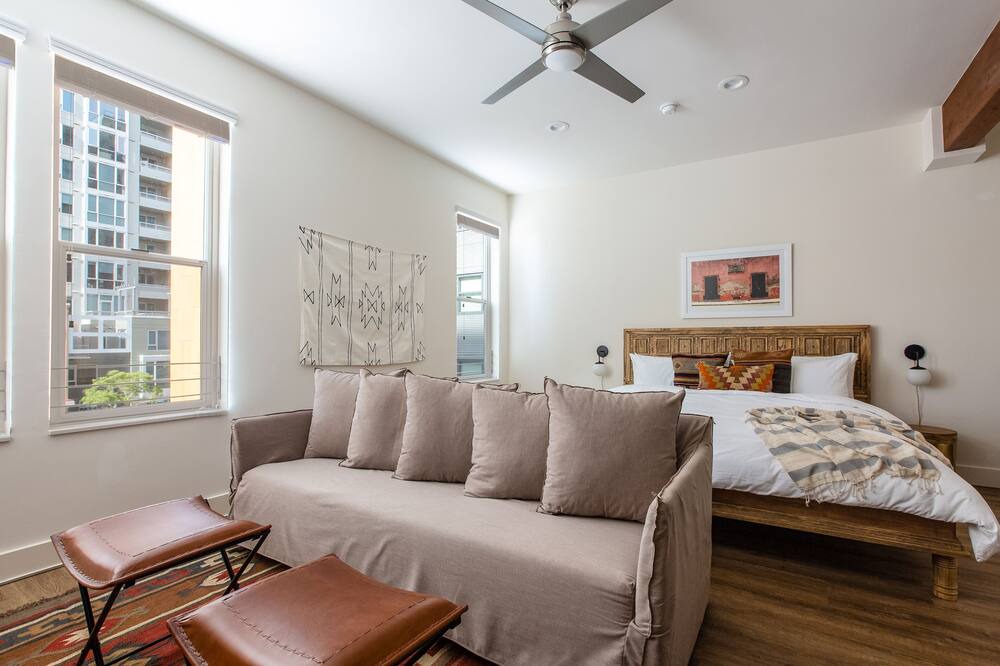 Photo of Bedroom in Downtown San Diego