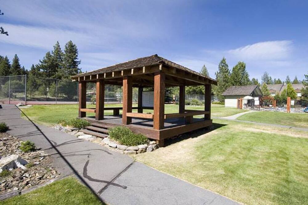 Photo of Outdoor in Lake Forest