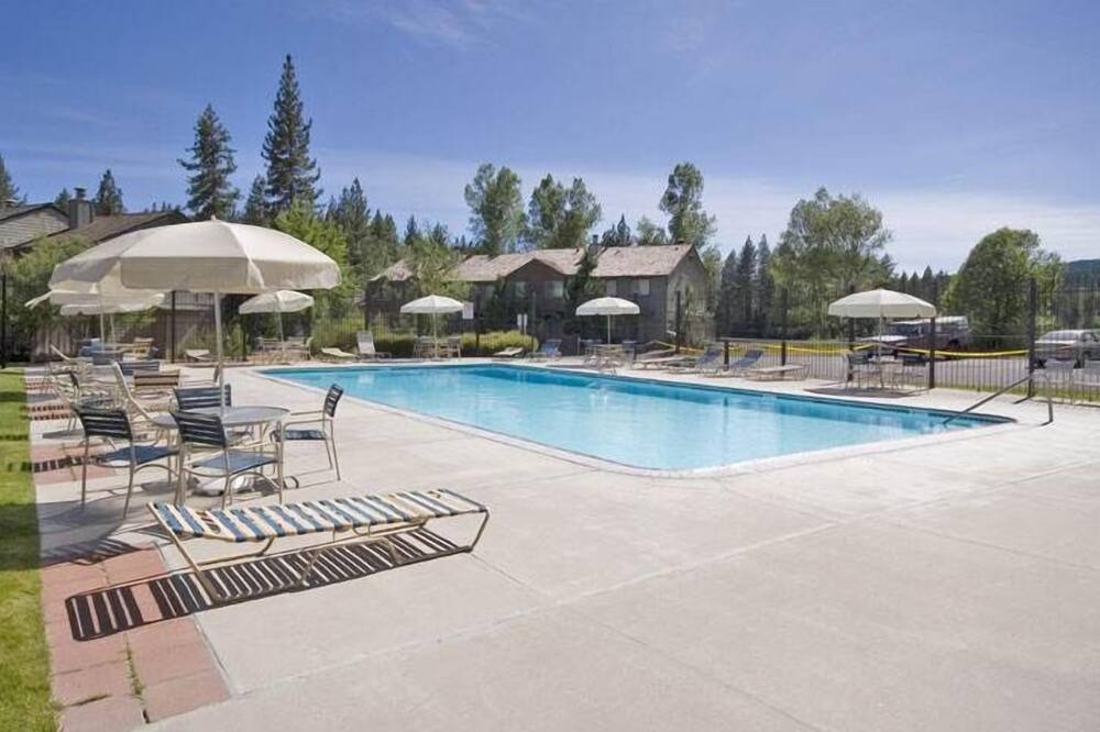 Photo of Outdoor in Lake Forest