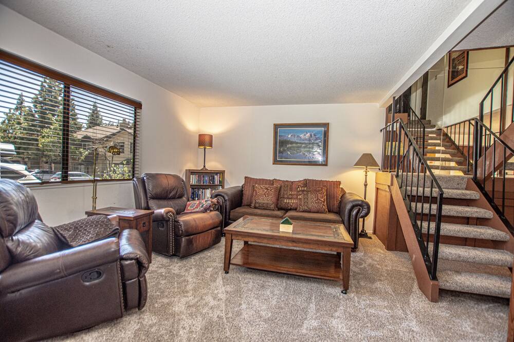 Photo of Outdoor in Lake Forest