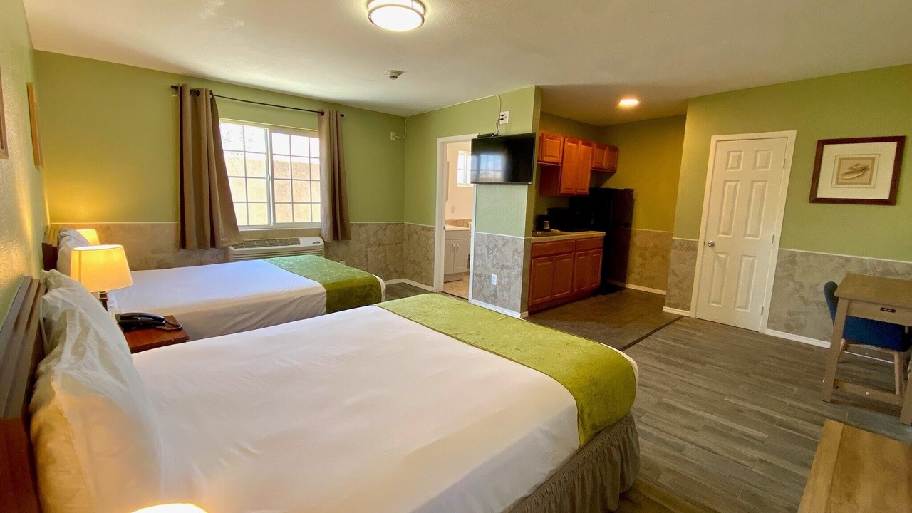 Photo of Bedroom in Desert Hot Springs