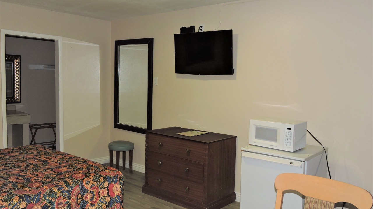 Photo of Bedroom in Sunrise Manor