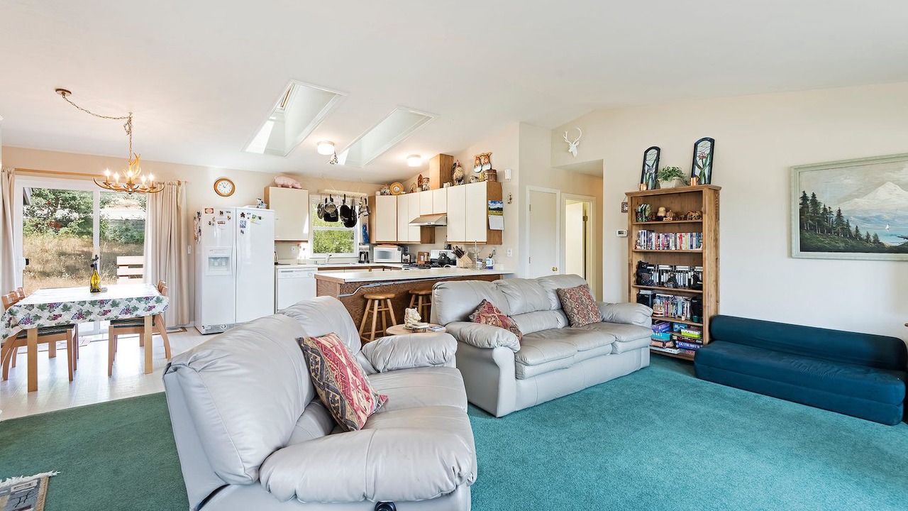 Photo of Livingroom in Mountain View Estates