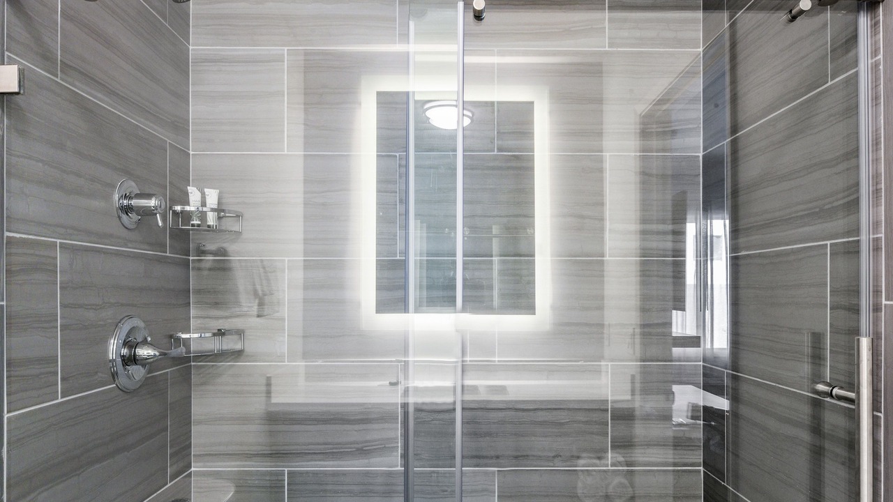 Photo of Bathroom in Northwest Anaheim