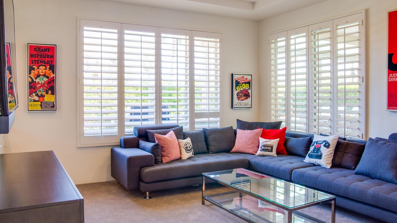 Photo of Livingroom in The Movie Colony