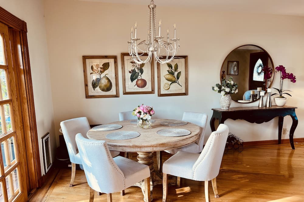 Photo of Kitchen in Pacific Palisades
