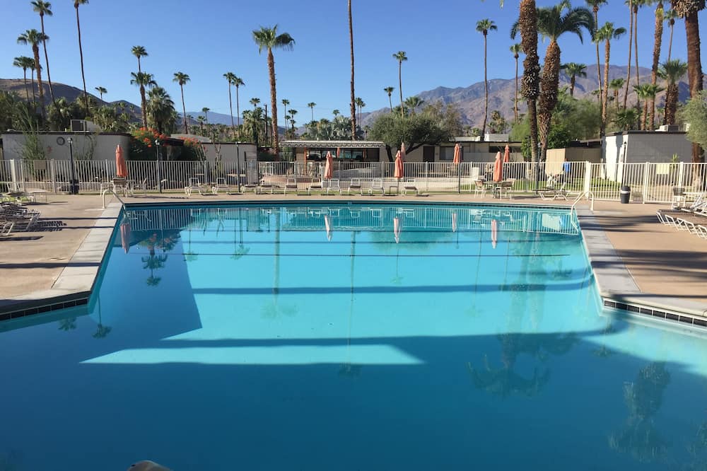 Photo of Outdoor in Twin Palms