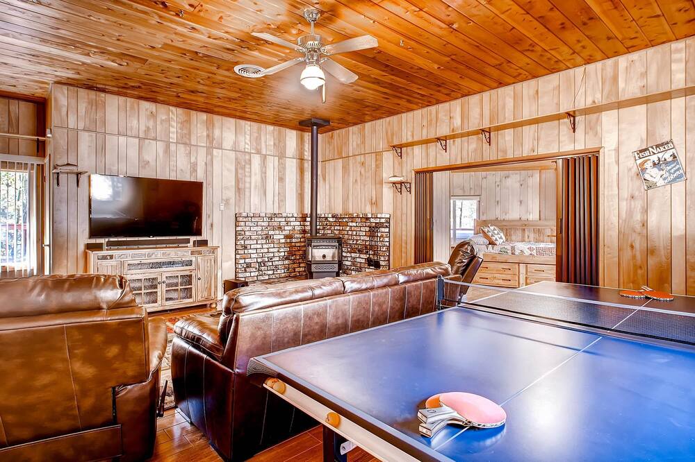 Photo of Bedroom in Yosemite Forks