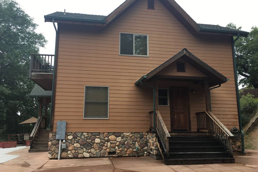 Photo of Outdoor in Wishon