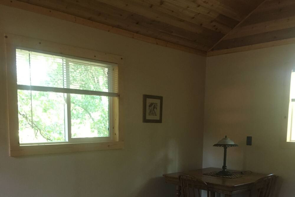 Photo of Bedroom in Wishon