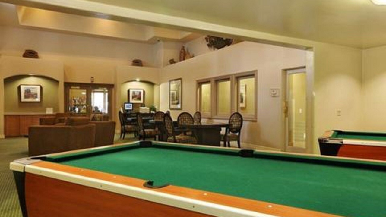 Photo of Bedroom in Canyon Corridor