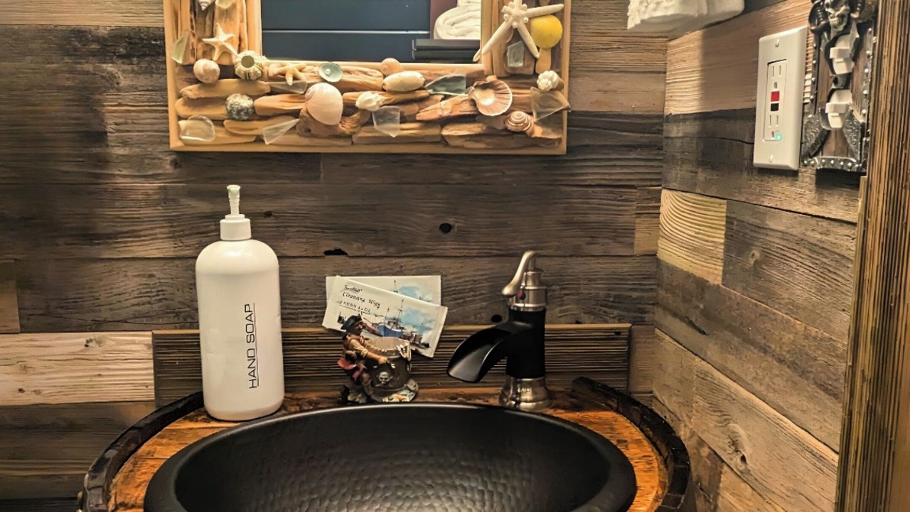 Photo of Bathroom in Ocean Shores
