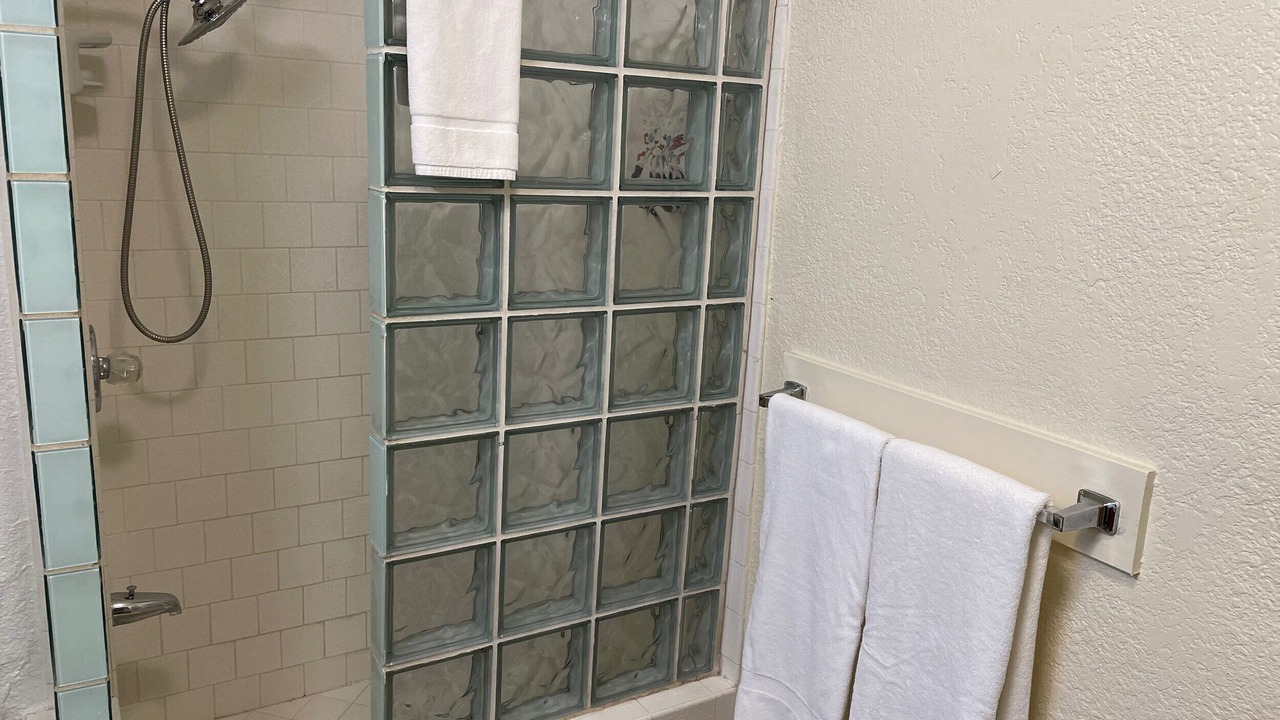 Photo of Bathroom in Warm Sands