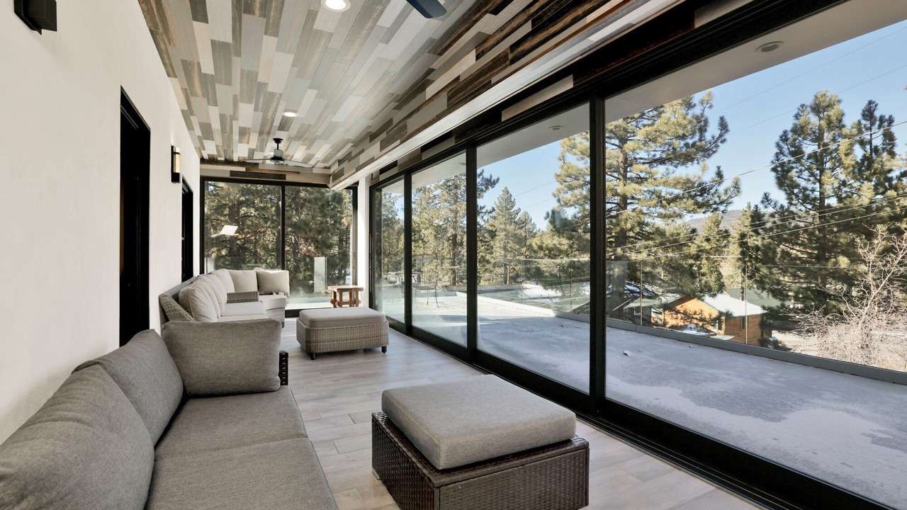 Photo of Livingroom in The Village